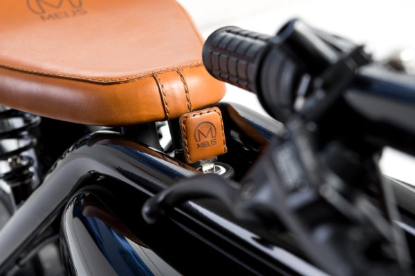 MEIJS Motorman detail saddle and key
